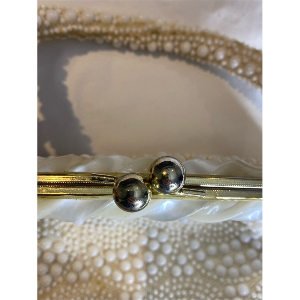 Vintage 1960s Ivory Beaded Bridal Evening Purse Likely Lucite Hong Kong - Picture 16 of 16